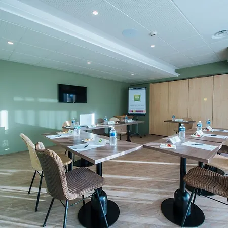 Ibis Styles Отель 3*