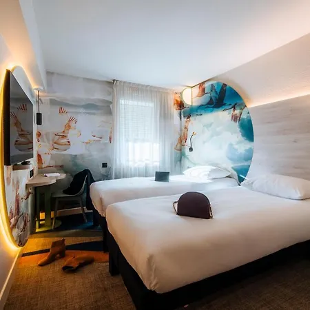 Ibis Styles Антиб