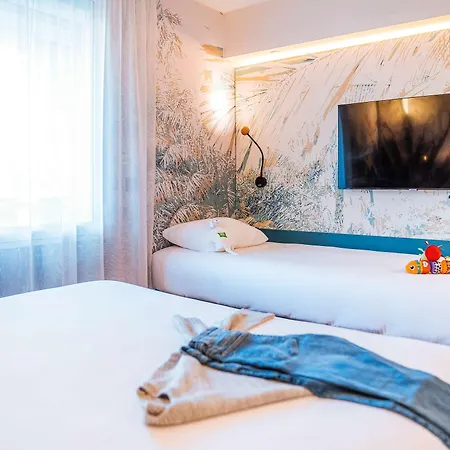 Отель Ibis Styles Антиб