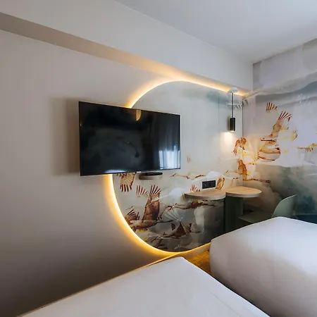 Ibis Styles Отель 3*