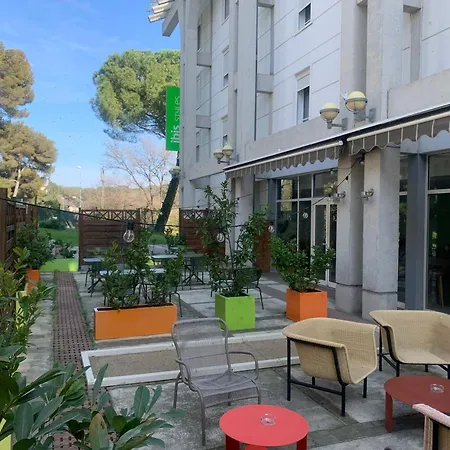 Ibis Styles Отель 3*