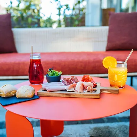 Ibis Styles Отель 3*