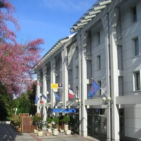Ibis Styles Отель
